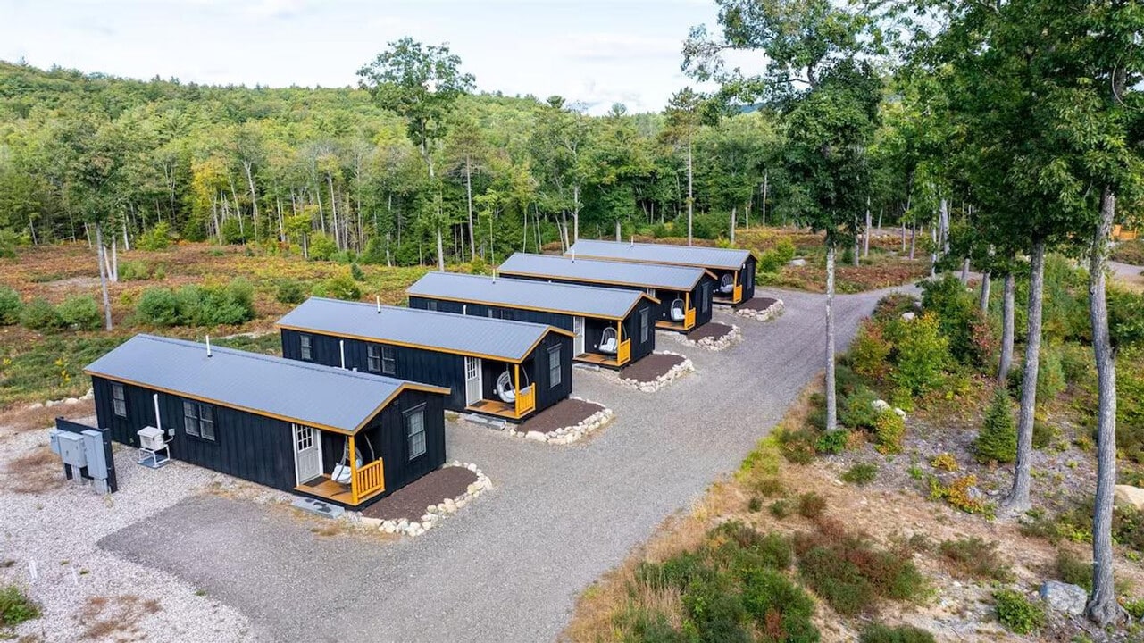 14 Autumn Ln in Sebago, ME - Building Photo