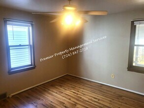 919 6th Ave in New Brighton, PA - Building Photo - Building Photo