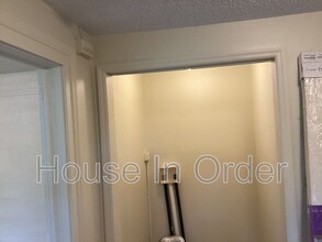 510 5th Ave E in Hendersonville, NC - Building Photo - Building Photo