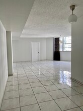 999 Brickell Bay Dr, Unit 1107 in Miami, FL - Building Photo - Building Photo