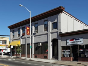 445-455 Broadway in Everett, MA - Building Photo - Building Photo