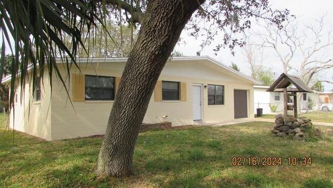 property at 1728 Derbyshire Rd