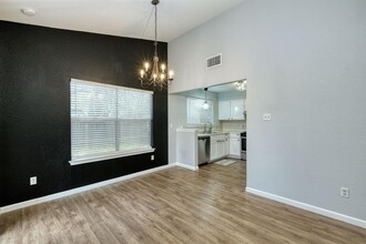 5930 Jacob Glen in Austin, TX - Building Photo - Building Photo