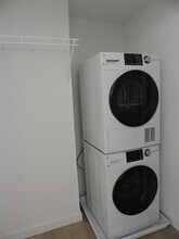 9 Soden St, Unit 502 in Cambridge, MA - Foto de edificio - Building Photo