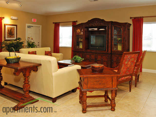 Arbor Crest Apartments in Quincy, FL - Foto de edificio - Building Photo