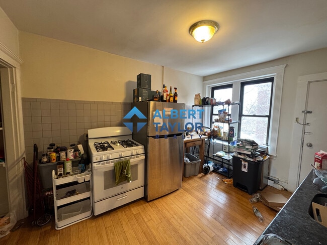 1682 Commonwealth Ave, Unit 4