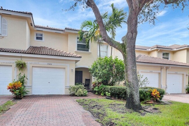 property at 13416 Georgian Ct