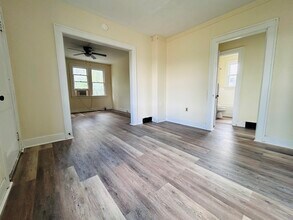 619 Baker St, Unit Unit #2 in Cumberland, MD - Foto de edificio - Building Photo