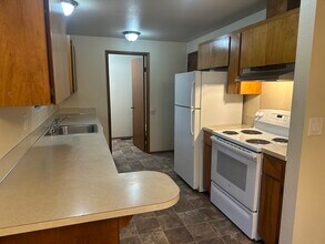 6439 Armar Rd, Unit # 2 in Marysville, WA - Building Photo - Building Photo