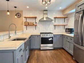 186 Nassau Rd in Huntington, NY - Building Photo - Building Photo