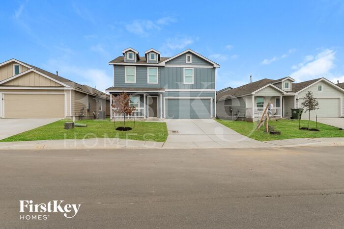 5413 Basil Chase in Converse, TX - Building Photo