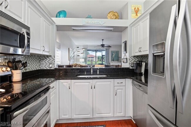 property at 300 Robin Hood Cir