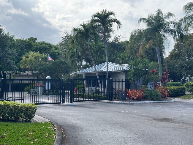property at 4091 Cypress Reach Ct