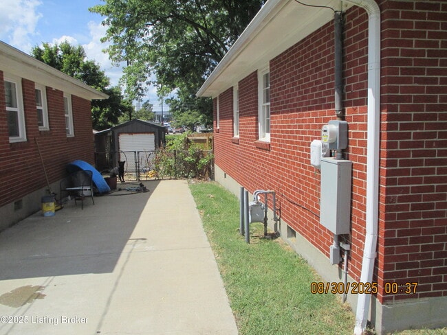4210 La Salle Ave in Louisville, KY - Building Photo - Building Photo