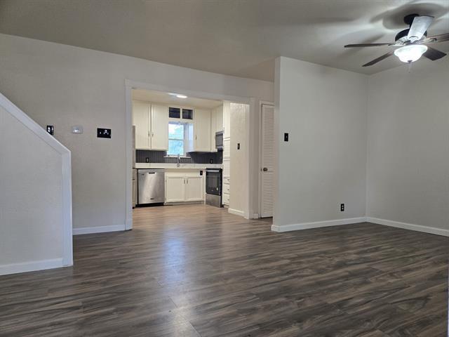 605 Vine St in Euless, TX - Building Photo - Building Photo