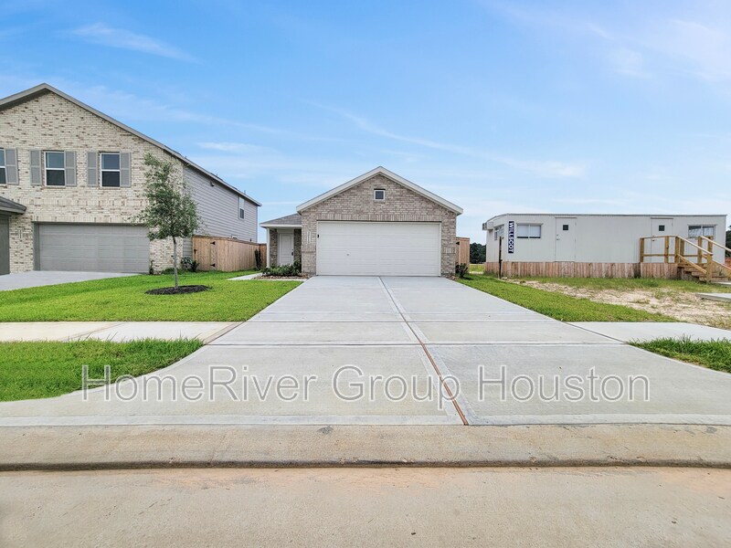 20119 Iron Winds St in Crosby, TX - Foto de edificio