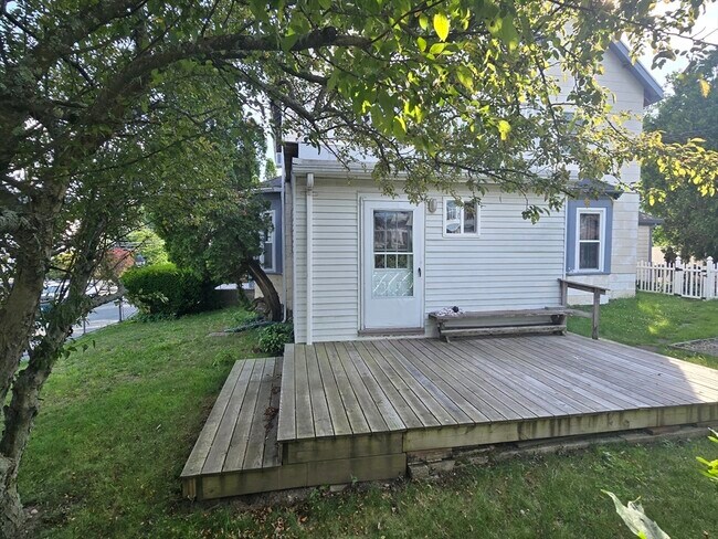 67 Maynard St, Unit 1 in Boston, MA - Building Photo - Building Photo