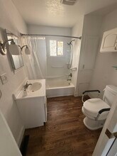 901 S Kalamazoo Ave in Marshall, MI - Building Photo - Building Photo