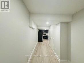 104 Stilton Ave in Vaughan, ON - Building Photo - Building Photo