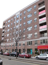 Plaza 75 in Elmhurst, NY - Building Photo - Building Photo