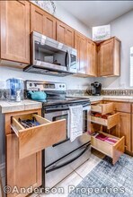 7050 E Sunrise Dr in Tucson, AZ - Building Photo - Building Photo