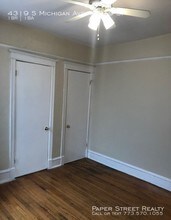 4319 S Michigan Ave-Unit -4319-3F in Chicago, IL - Building Photo - Building Photo
