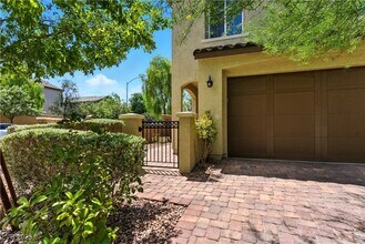 161 Volti Subito Way in Henderson, NV - Building Photo - Building Photo