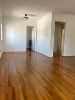 5555 Costello Ave, Unit 5555.5 in Sherman Oaks, CA - Building Photo