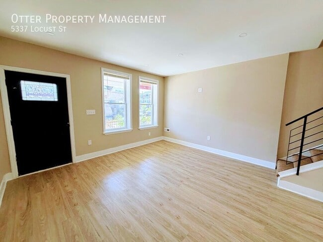 property at 5337 Locust St
