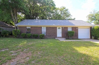3231 Palmdale Ave in Pensacola, FL - Building Photo - Building Photo