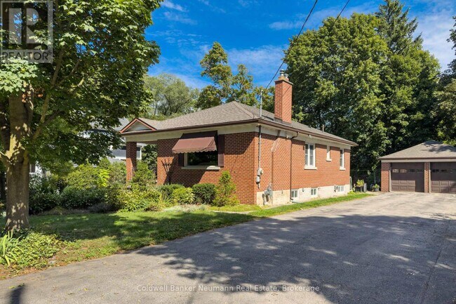 property at 18 Forest Hill Dr