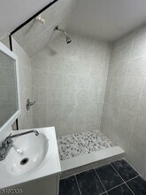 46 Woodlawn Ave in Jersey City, NJ - Building Photo - Building Photo