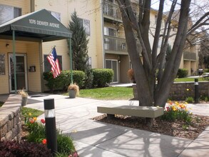 Conservatory Off Broadway in Boise, ID - Foto de edificio - Building Photo