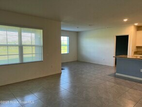 1371 McFarland Dr in West Melbourne, FL - Building Photo - Building Photo