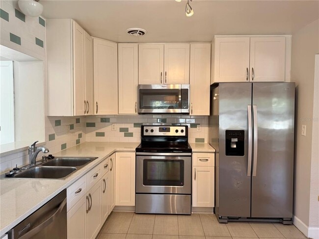 2801 Nancy St in Orlando, FL - Building Photo - Building Photo