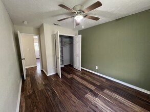 664 W Tram Rd in Vidor, TX - Building Photo - Building Photo