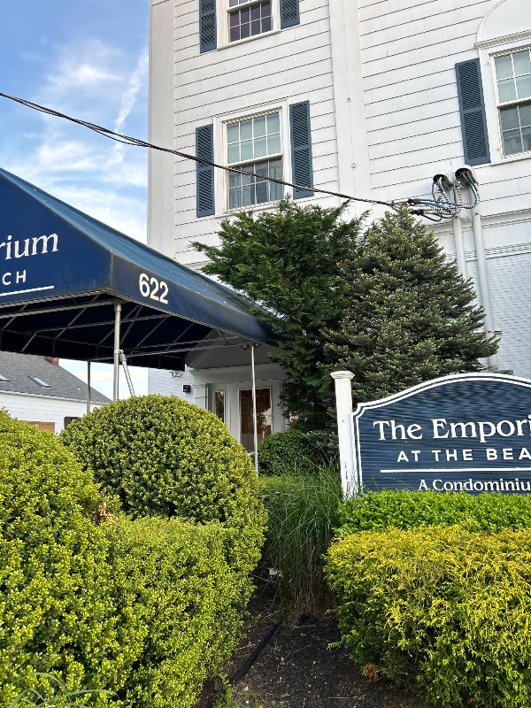 property at 622 Trenton Ave