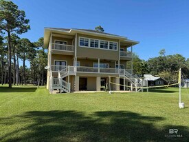 29394 Josephine Dr in Elberta, AL - Building Photo