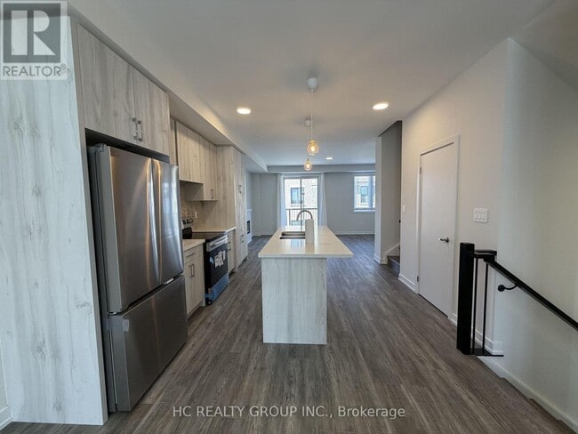 27 Agnes Ln. in Richmond Hill, ON - Building Photo - Building Photo