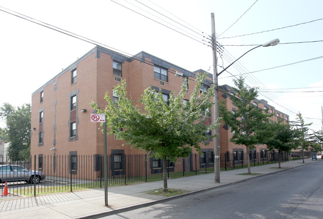 Marjorie Richardson Court apartments in Brooklyn, NY - Building Photo