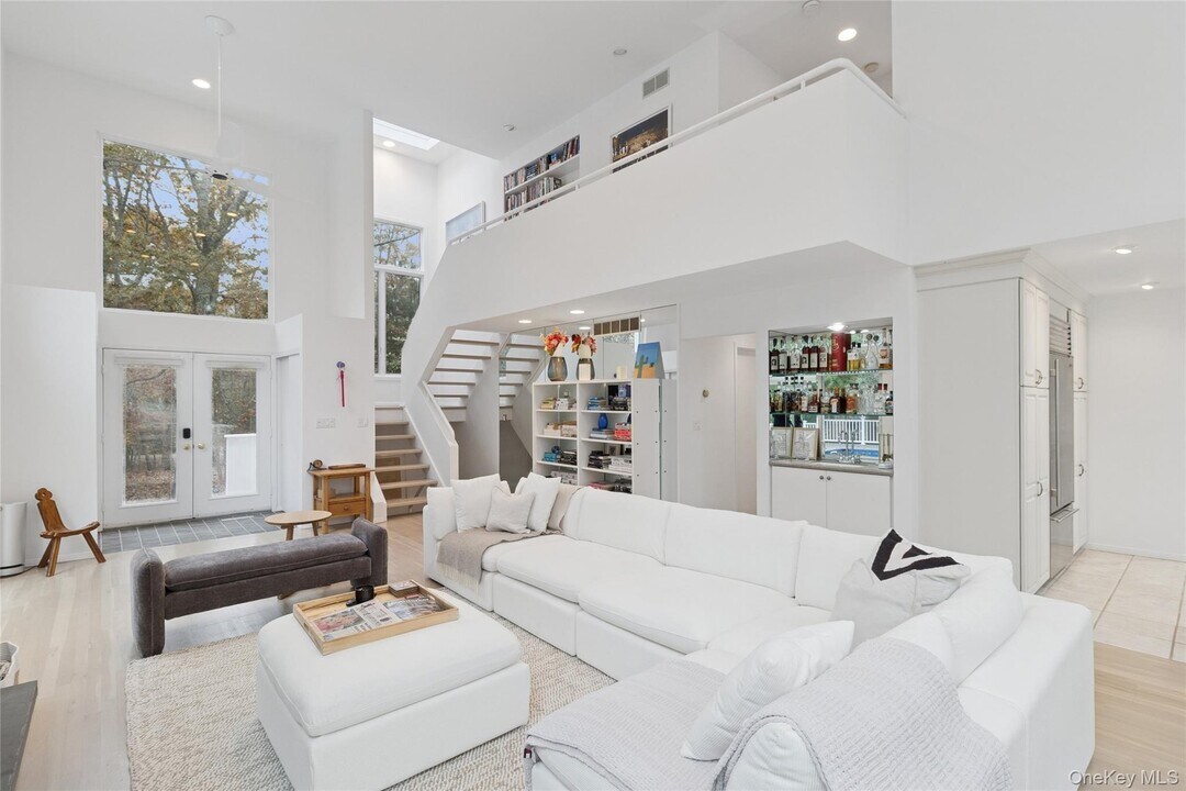 17 Lyme Ln in East Hampton, NY - Foto de edificio