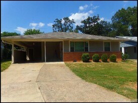 305 W I Ave in North Little Rock, AR - Building Photo