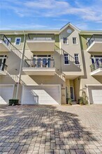 2356 Wilton Dr in Wilton Manors, FL - Building Photo - Building Photo