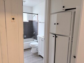 2166 Placer St in Redding, CA - Building Photo - Building Photo