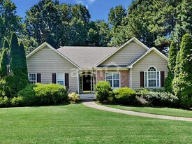 3930 Pheasant Run Trce in Cumming, GA - Building Photo