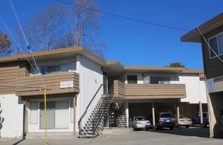 Bay Heart Apartments in Hayward, CA - Building Photo - Building Photo