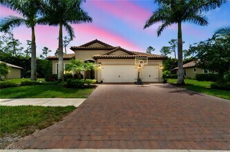 1431 Mockingbird Dr in Naples, FL - Foto de edificio - Building Photo