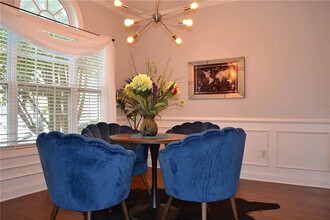 Room in Townhome on Bayrose Cir in East Point, GA - Building Photo - Building Photo