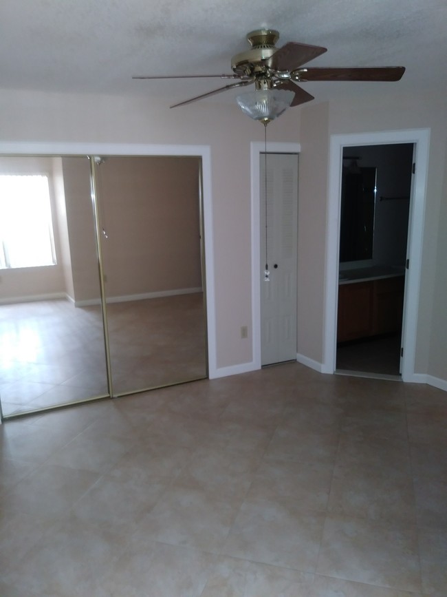 682 Youngstown Pkwy-Unit -321 in Altamonte Springs, FL - Building Photo - Building Photo