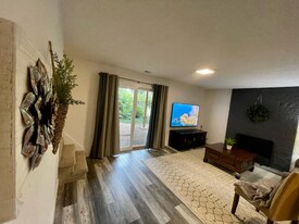 9515 SW Edgewood St in Tigard, OR - Building Photo